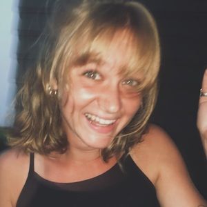 Meet your Posher, Lucy